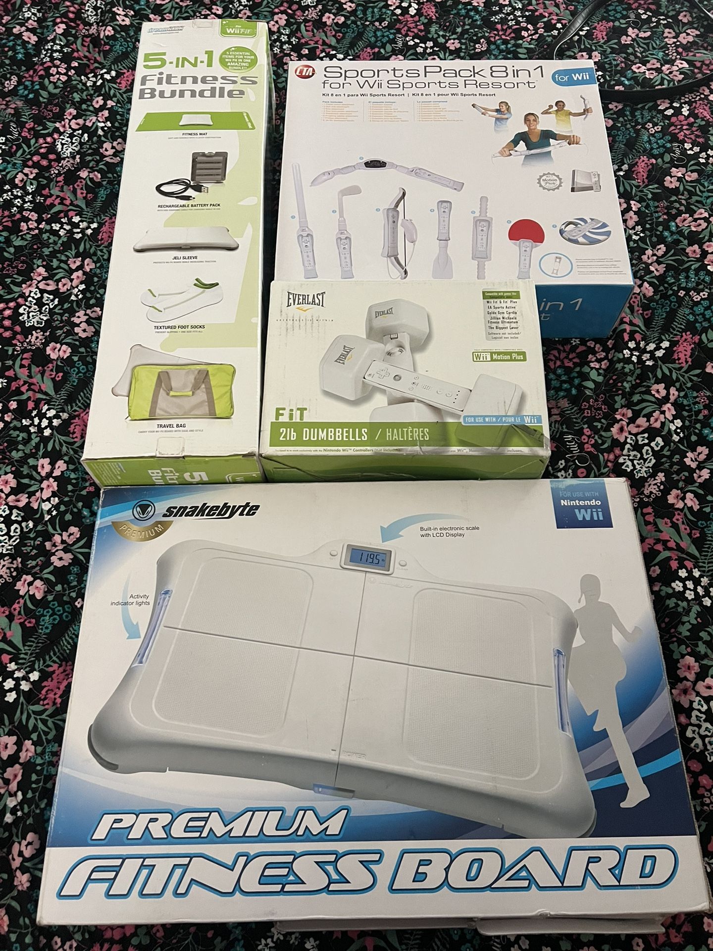 Nintendo Wii Fitness Bundle & Sports Pack