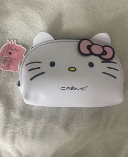 Hello Kitty Makeup Bag