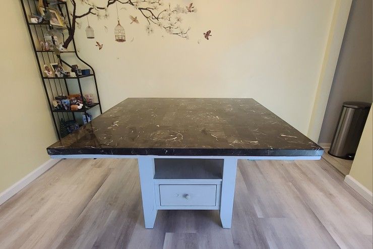 Imitation Marble Table