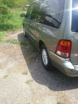 00 ford windstar 105k miles