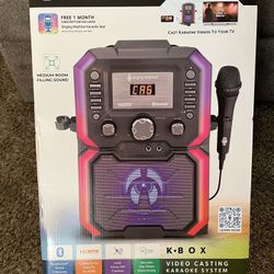 Singcast Karaoke Machine