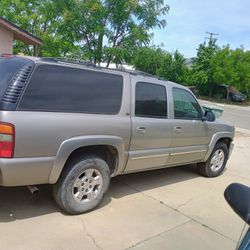 2002 Chevrolet Suburban