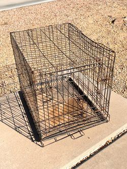 Black Wire Medium Dog Cage Kennel (LxWxH): 30” x 22” x 25”
