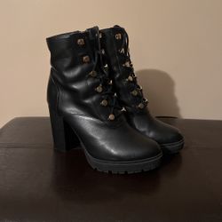 Female Express Pumps