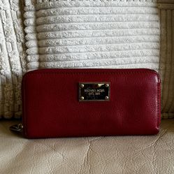 Michael Kors, wallet, wristlet