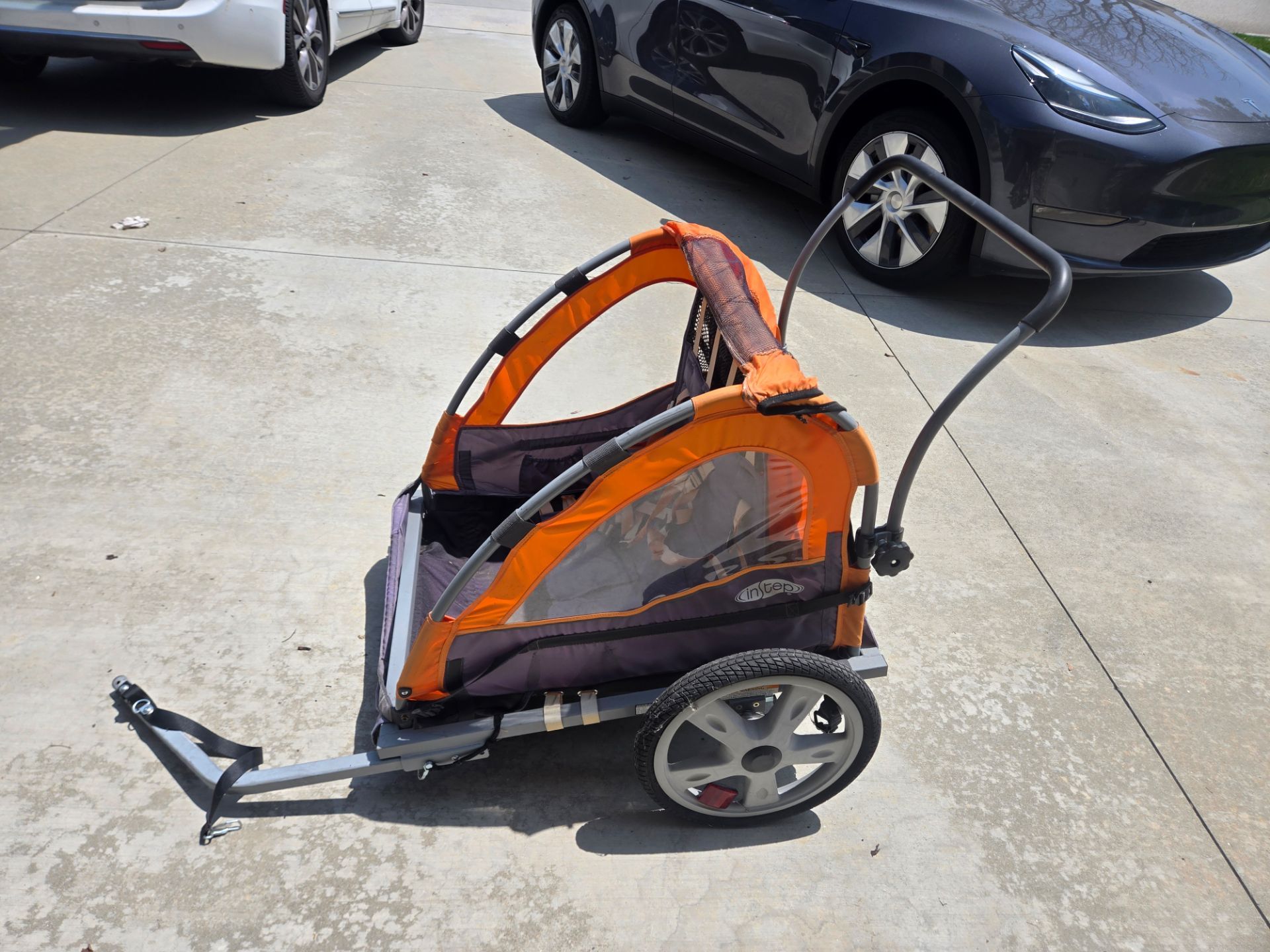 Instep bike trailer