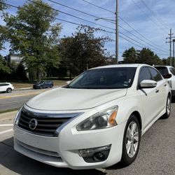 2013 Nissan Altima SV Automatic 