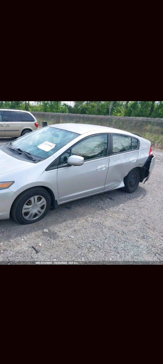 2010 Honda Insight This Car Is For Parts