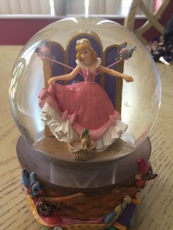 Authentic Disney Cinderella Snow Globe