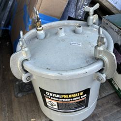 Pressure Paint Tank