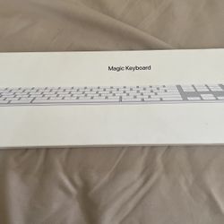 Apple Magic Keyboard 