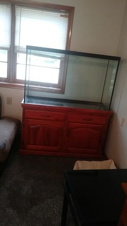 125 gallon fish tank