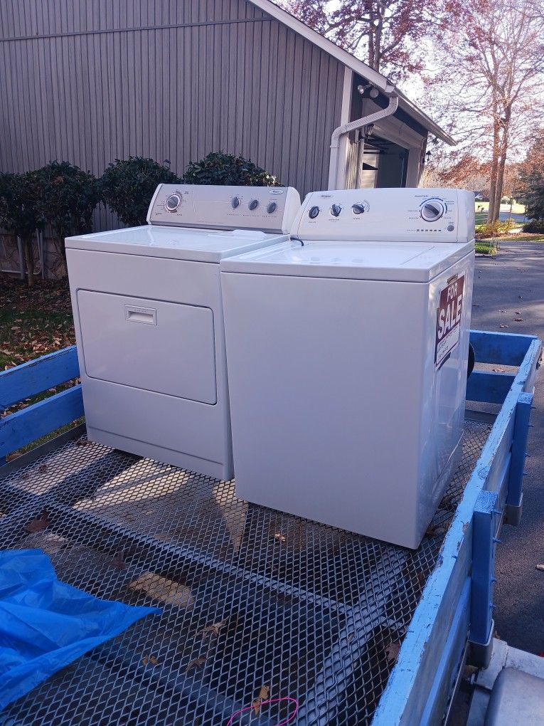 Whirlpool Washer And Dryer 