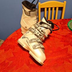 Salomon Breeze Irony0 Ski Boots Size Mondo 24