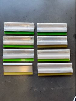 Squeegee for screen printing