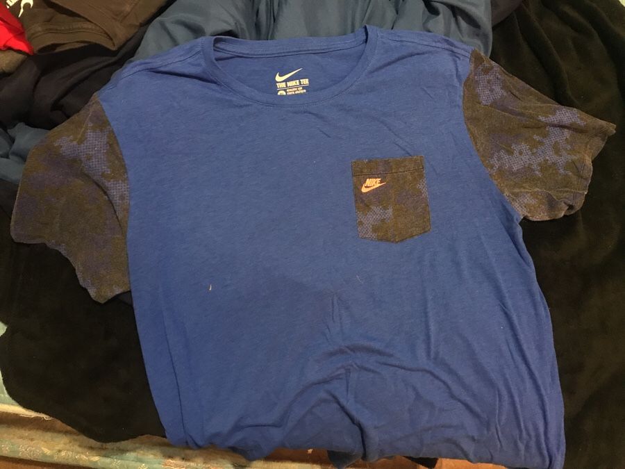 Nike tee size XL
