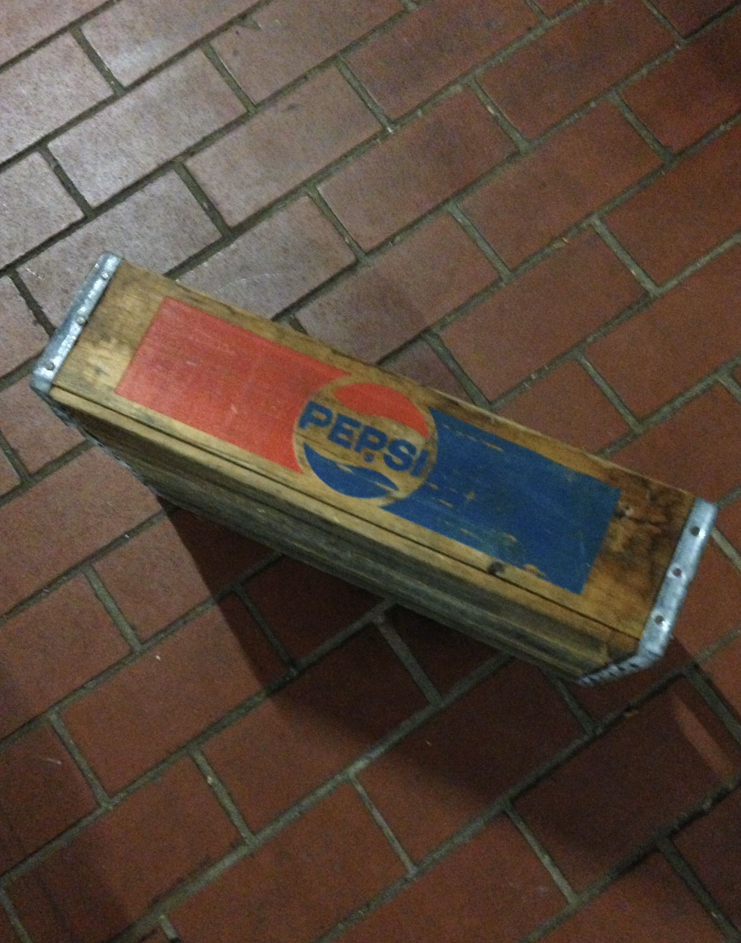 Antique Pepsi Cola M681 1/2L wooden crate