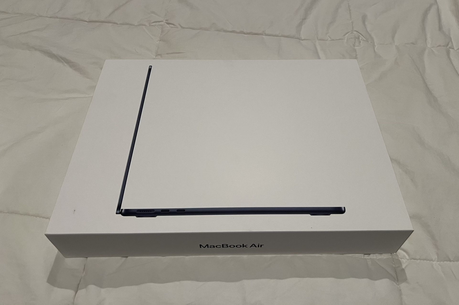 Brand New 2024 M3 MacBook Air - 16GB Memory, 512 GB SSD