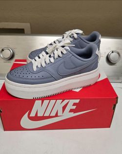 Women sneakers
