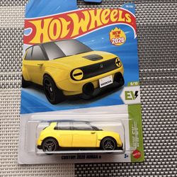 Hot Wheels 2026 Custom 2020 Honda e Yellow HW EV 115/250 New