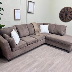 WE DELIVER! 🚚 - Grayish Brown Modern L Sectional Couch with Chaise