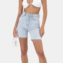 Stunning Ruched Criss Cross Crop Top☃️