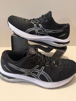 ASICS GT-2000 11 stability running shoes in the Black/White colorway