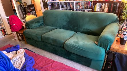 Free couch!