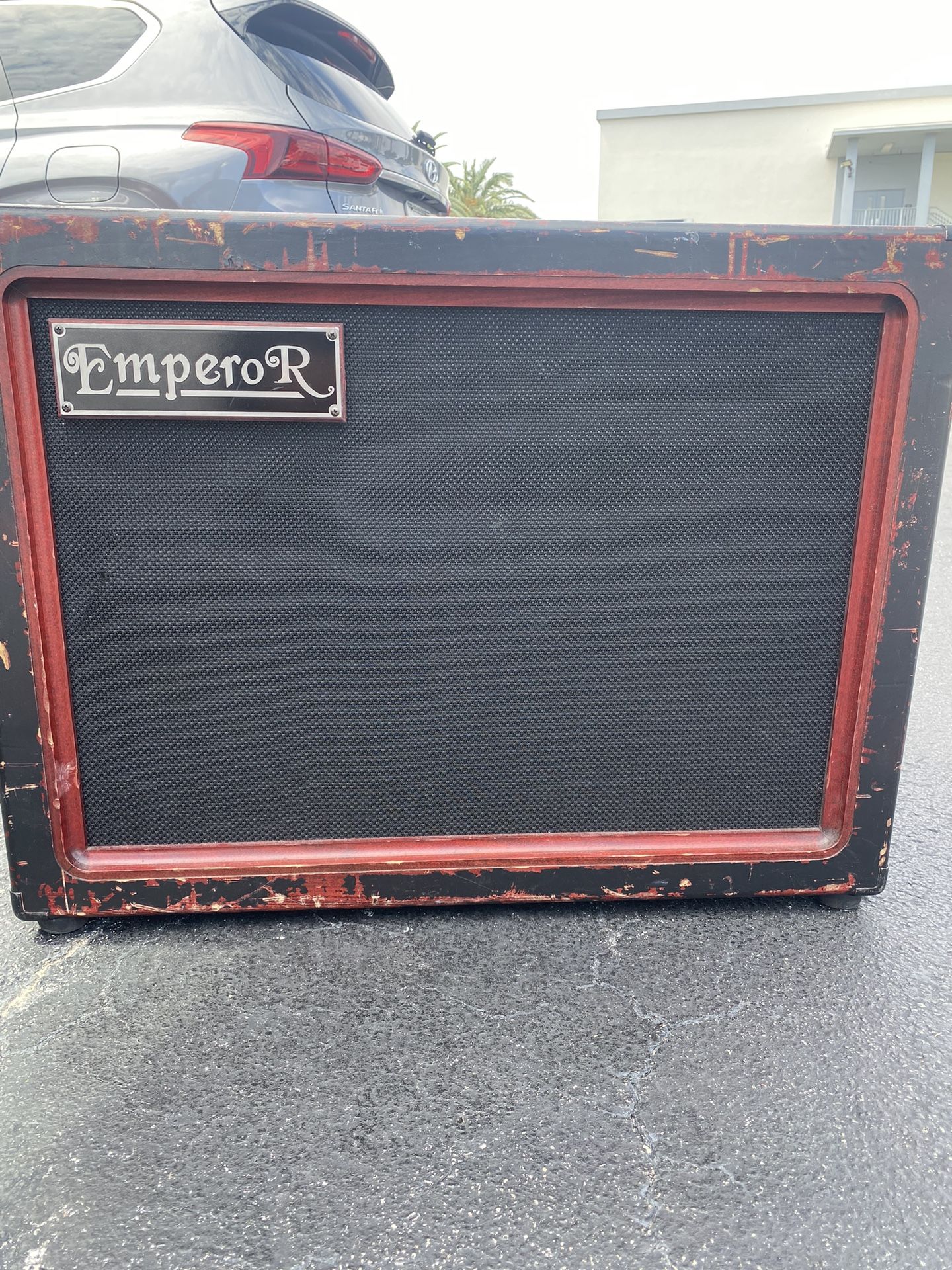 Emperor guitar cab (up to 2)