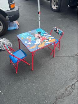Micky mouse kids table new open box  $30  Fontana 2 chairs