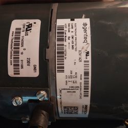 New Gentrq Ecm 142r 1/3hp 2.8a 870 Rpm