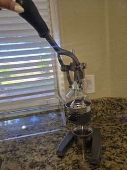 Eurolux Ultra-Premium Cast Iron Juicer