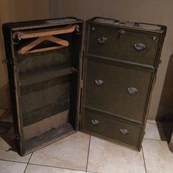 Fibre Fifty Vintage Wardrobe Trunk