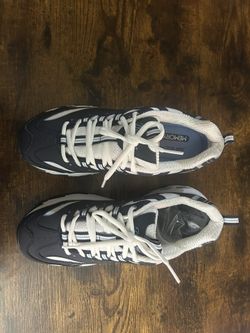 $44 Women’s Skecher’s Sneakers