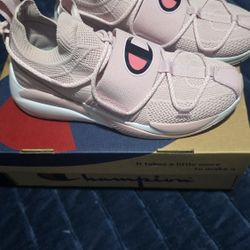 Womens Pink Champion Size 7.5