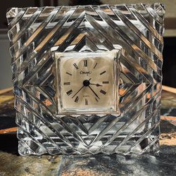 Vintage Concept Crystal Clock