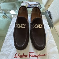 FERRAGAMO ITALIAN MADE LOAFERS 