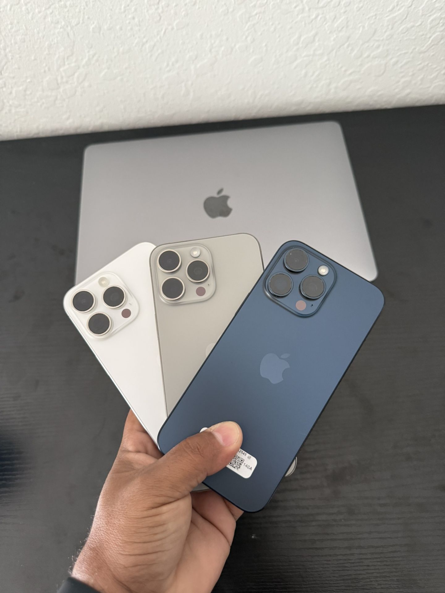 iphone 15 Pro max 256 Unlocked