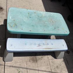 Little tikes plástic picnic table