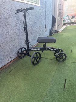 Knee scooter