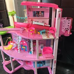 Barbie Dream House