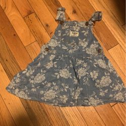 Oshkosh girls dress size 24 months 