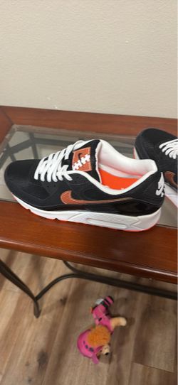 Nike Air Max 90 Black Orange Sneakers