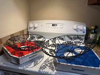 Black Metal Wire Fruit Baskets Set of 2