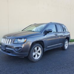 2017 JEEP Compass $699dwn $289@month