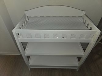 Beautiful Sturdy Changing Table