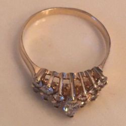 Gold Ring With Diamonds