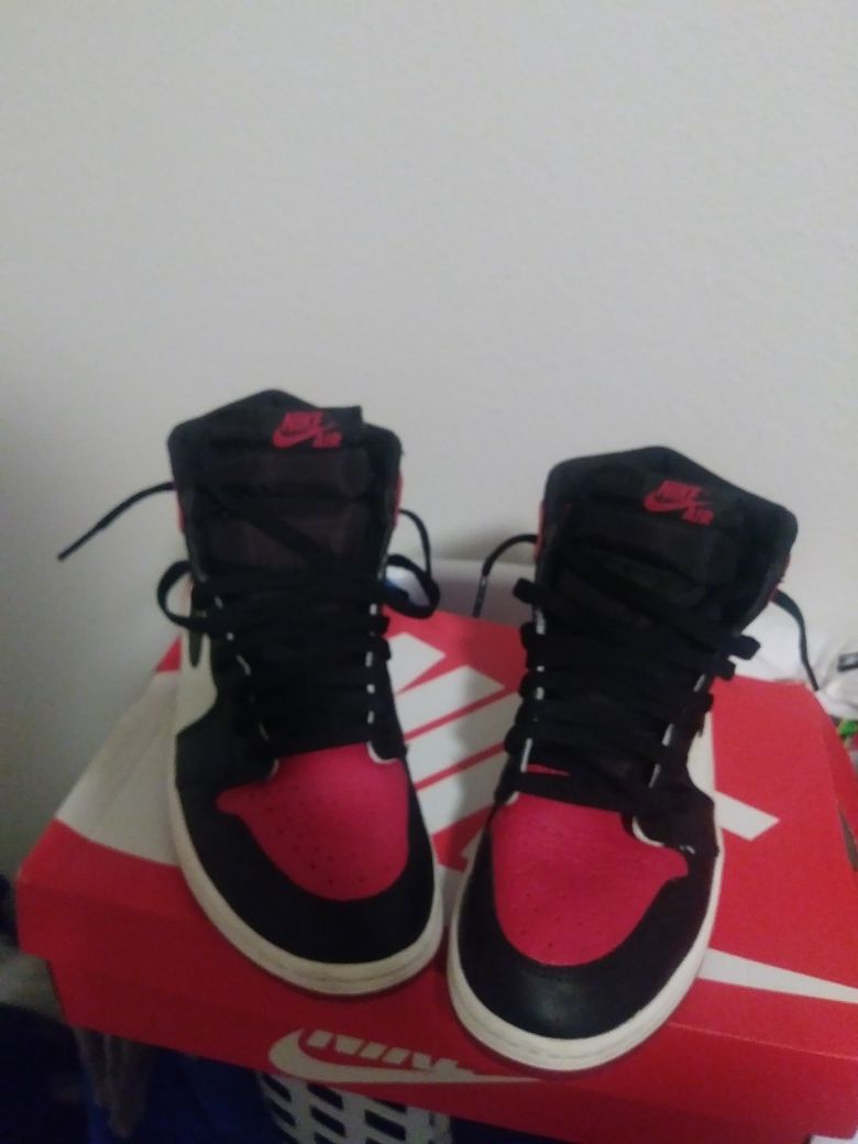 Air Jordan 1 "bred toe"