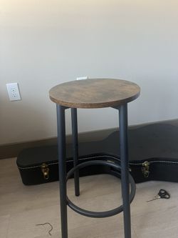 Bar stool