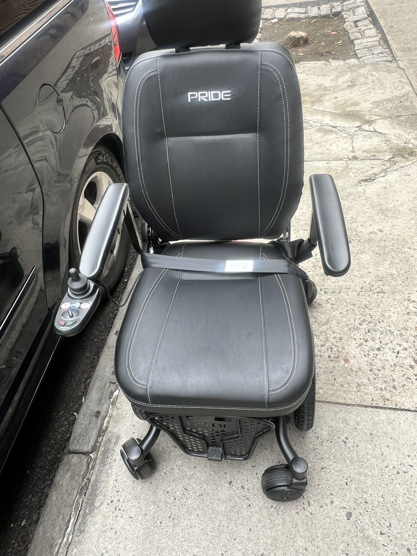 Pride Jazzy EVO 613 Power Wheelchair